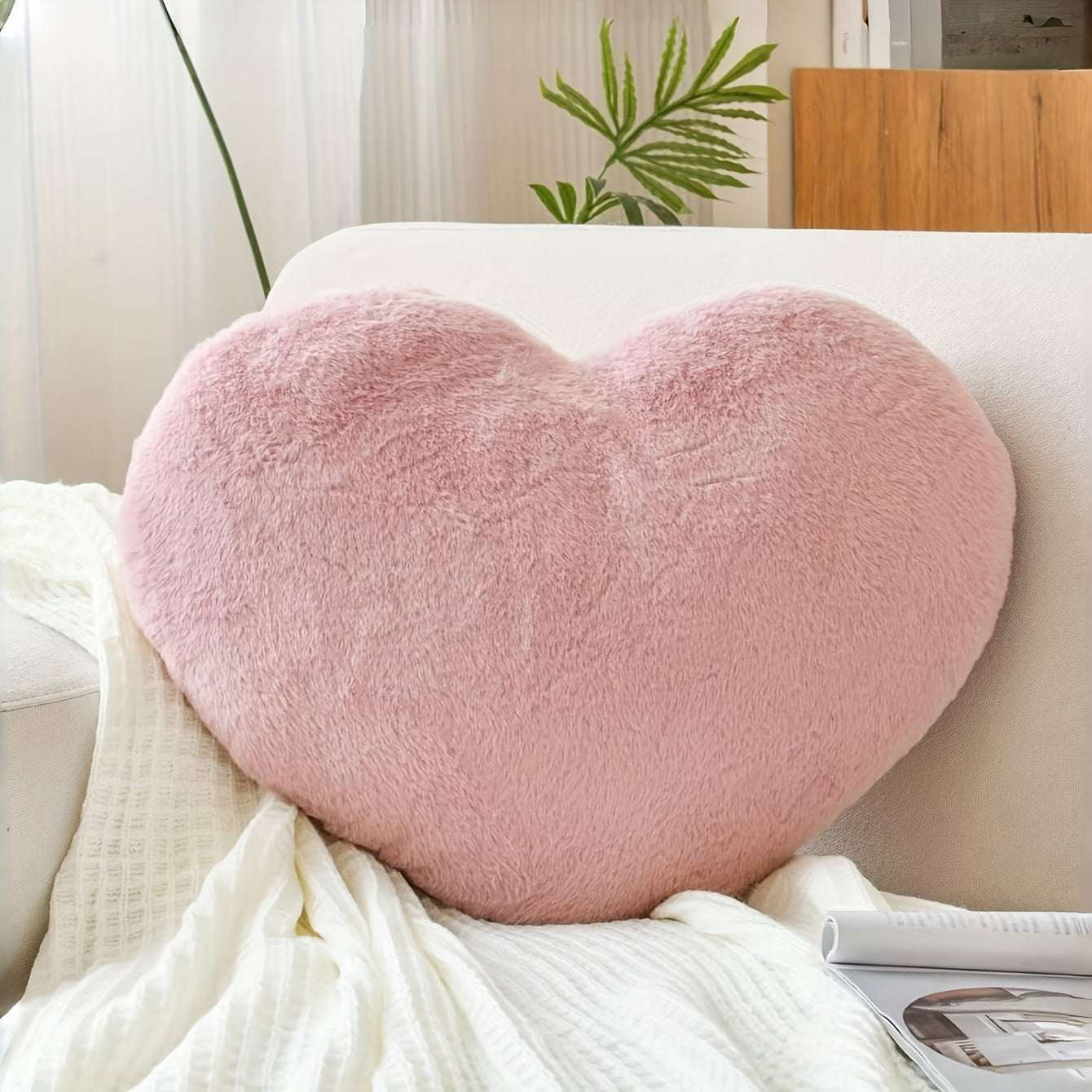 Throw Pillows Heart Shape Decorative Cushion